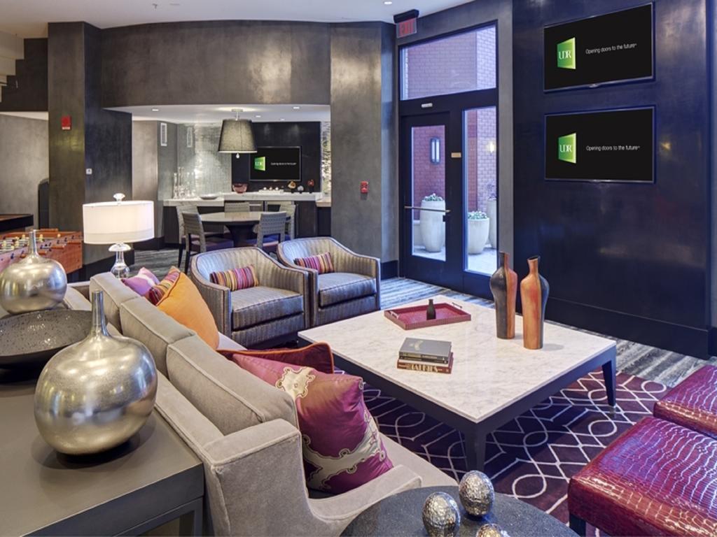 Global Luxury Suites At Thomas Circle Вашингтон Экстерьер фото