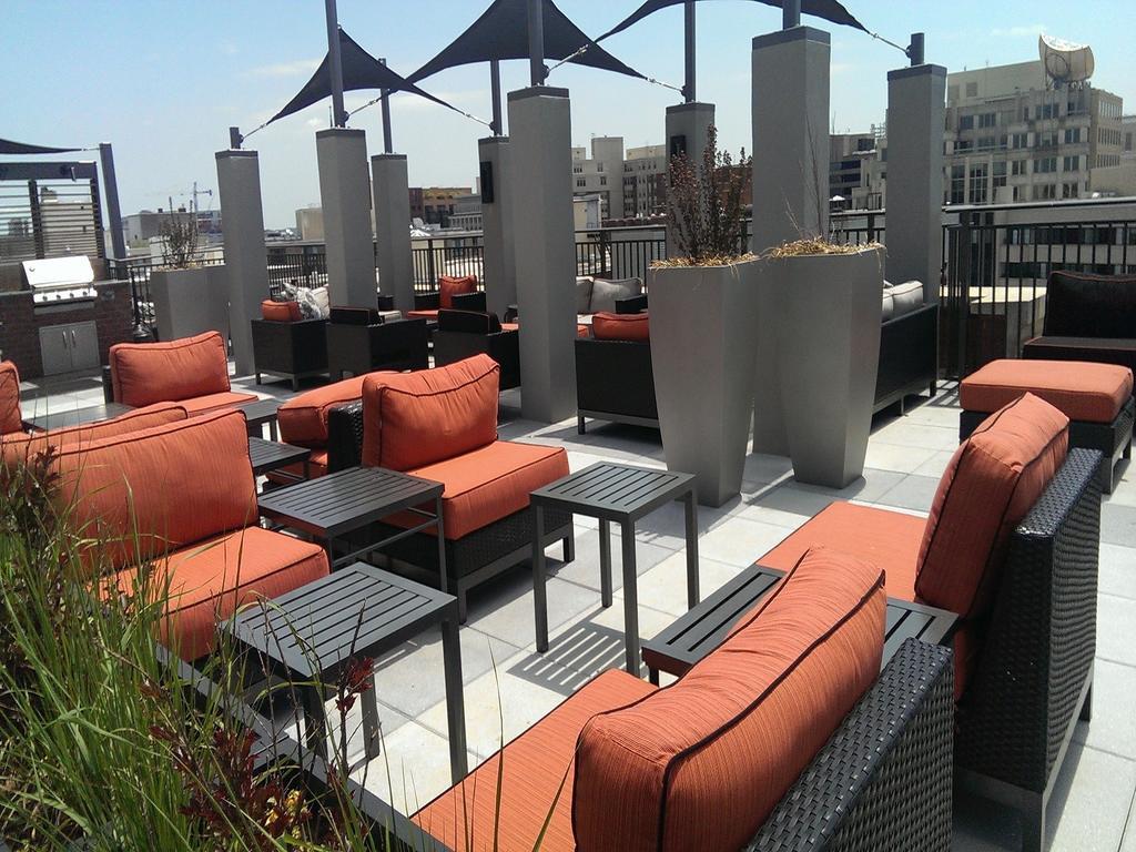 Global Luxury Suites At Thomas Circle Вашингтон Экстерьер фото