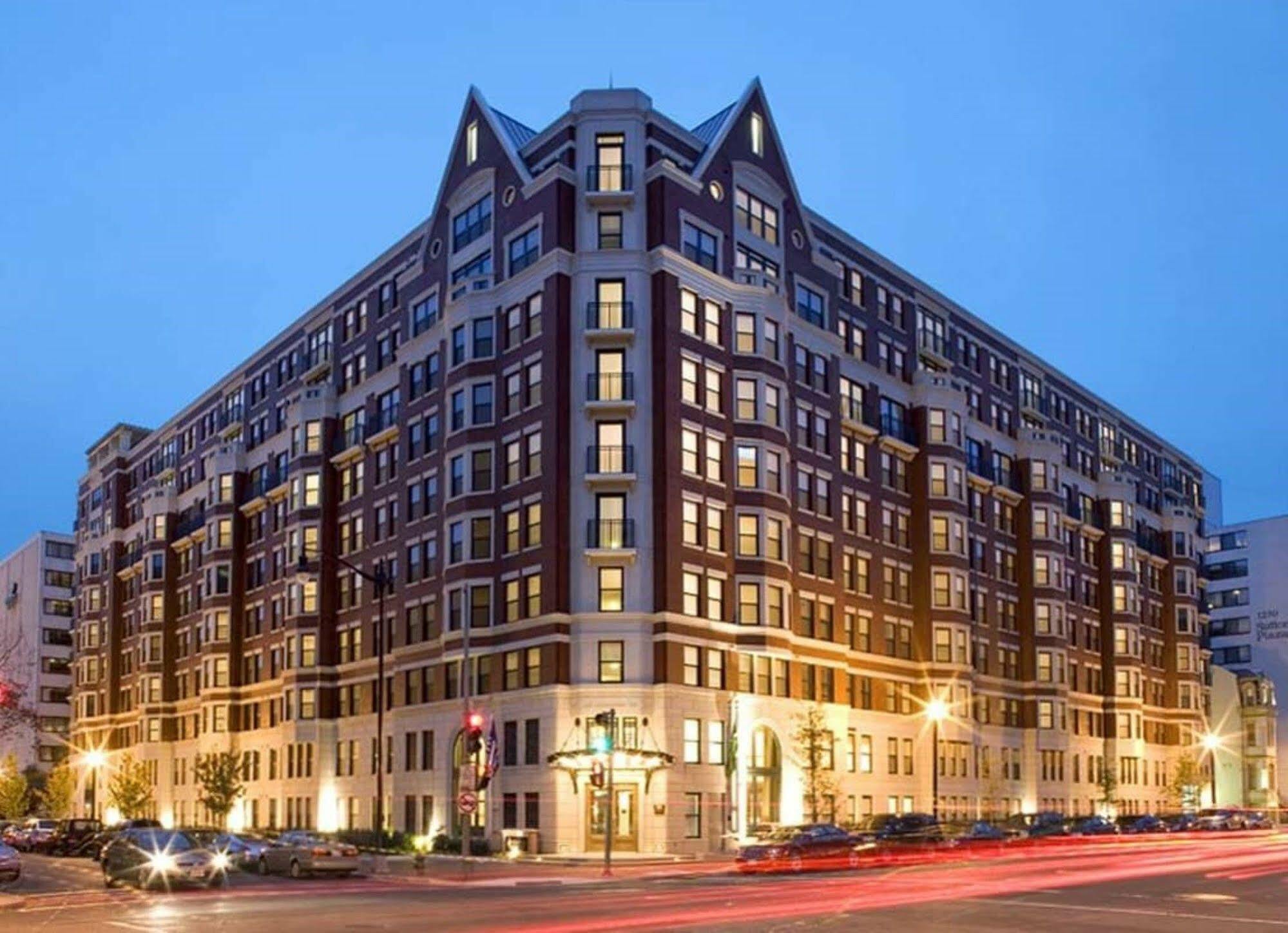 Global Luxury Suites At Thomas Circle Вашингтон Экстерьер фото