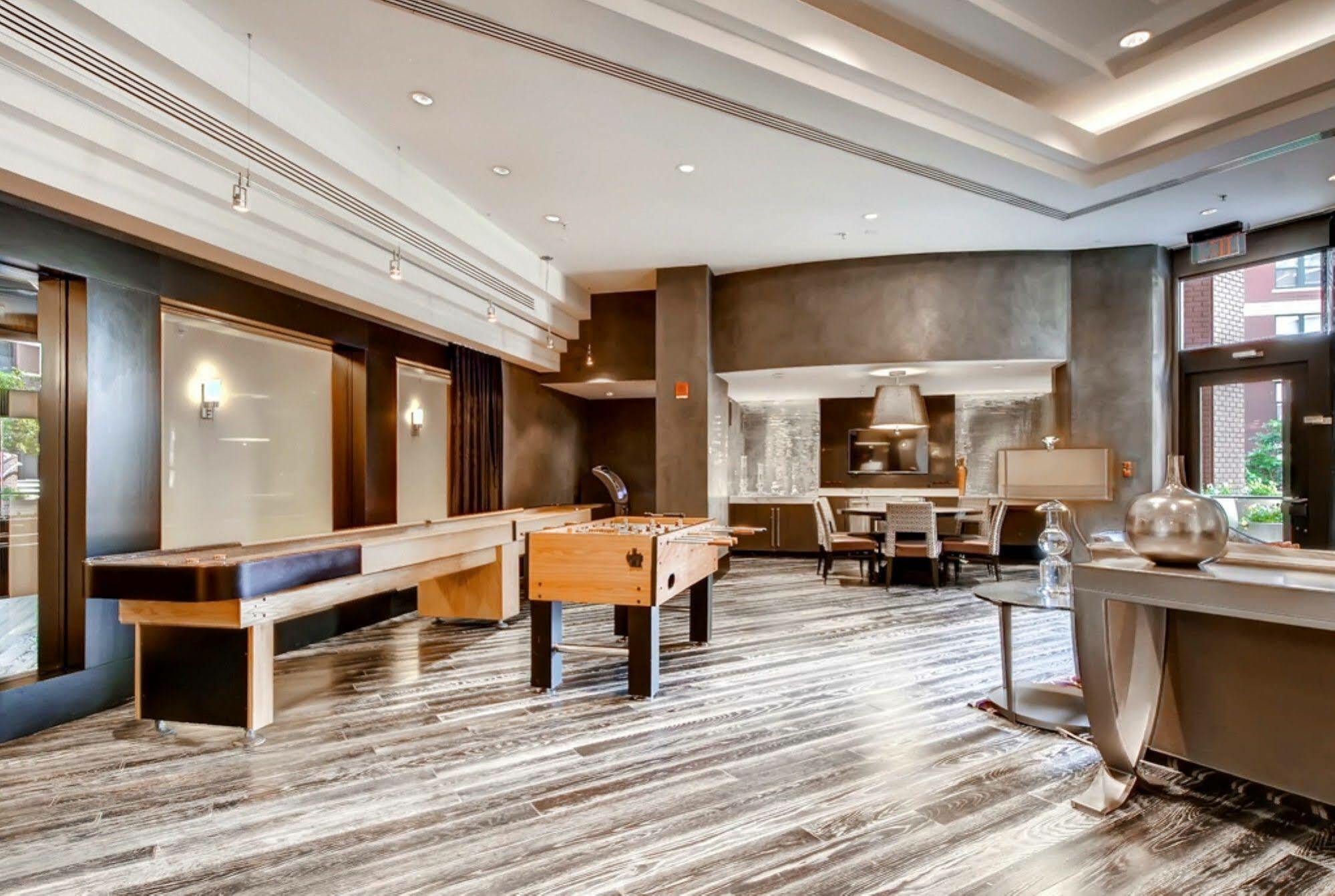 Global Luxury Suites At Thomas Circle Вашингтон Экстерьер фото